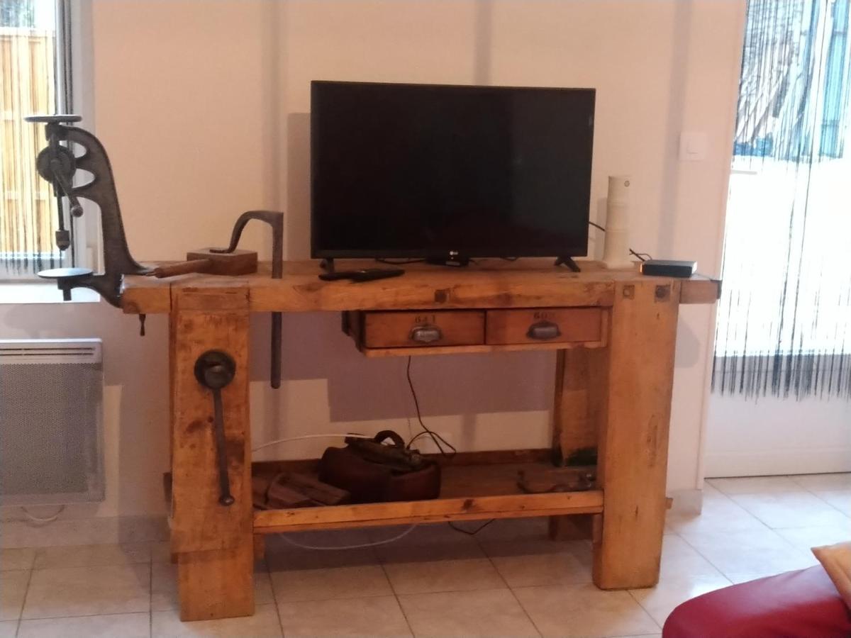 Les Gites De La Musardiere Meusnes Eksteriør billede